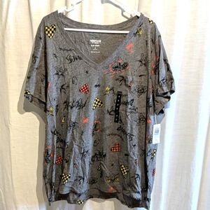 E Torrid Size 2 Punk/Metal Drawing Slug V neck top NWT